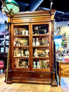 Display Cabinets