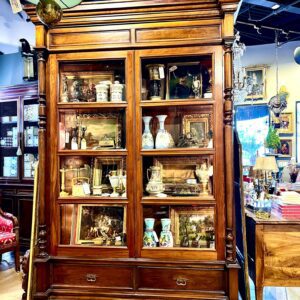 Display Cabinets