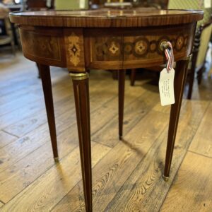 Tables & Consoles