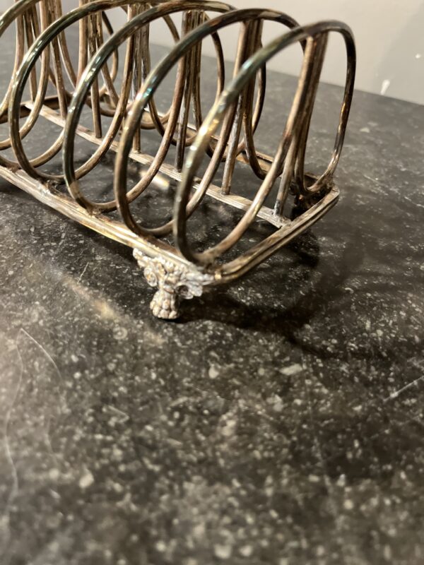 Circa 1820 Georgian Old English Sheffield Silver Plate Crested Toast Rack - Image 4